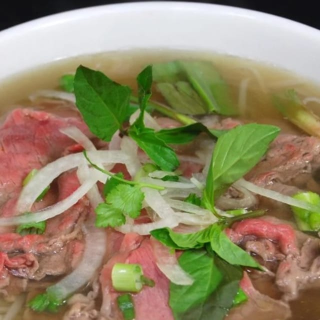 Pho Rare Beef - Pho Tai.