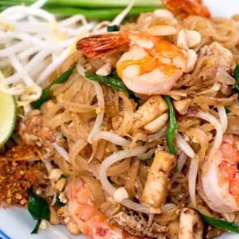 Delicious Pad Thai and Noodle Dishes