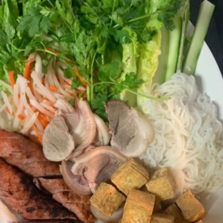 Savor Our Vermicelli Bowls