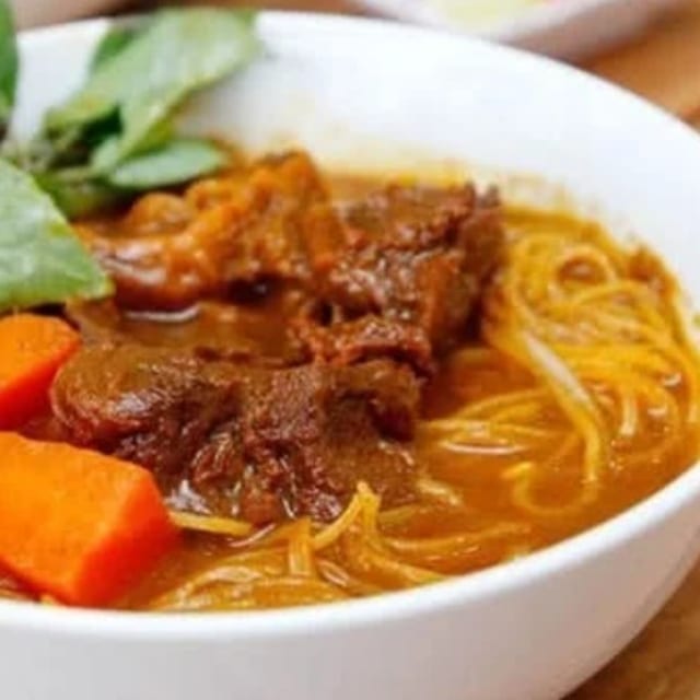 Beef Stew with Egg Noodle Soup - Mi Bo Kho.