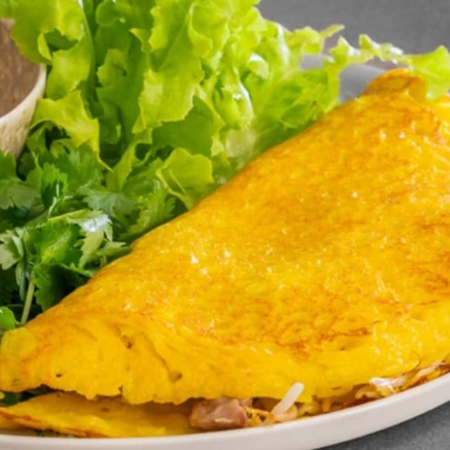 Veggie Vietnamese Pancake - Banh Xeo Chay.